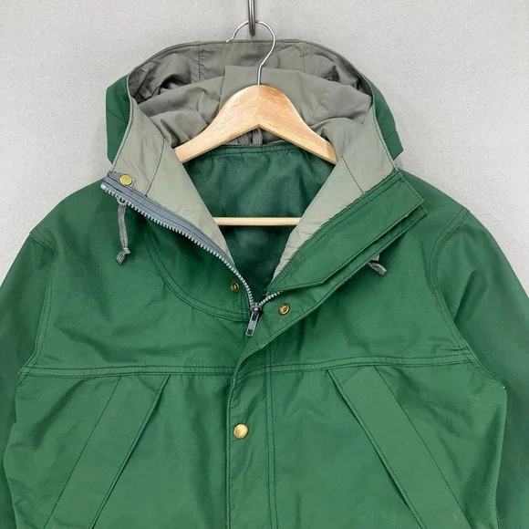 Vintage 70s Sierra West Gore-TEX‎ Rain Jacket Mens XS Green Hooded Barn Hike USA - Picture 2 of 6